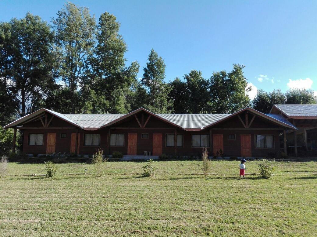 Hosteria Y Camping Del Bosque Pucon Exterior photo