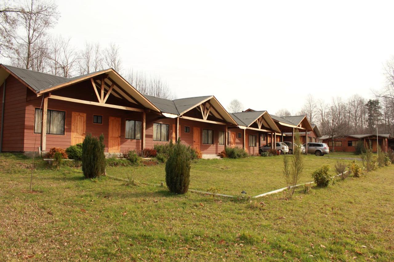 Hosteria Y Camping Del Bosque Pucon Exterior photo