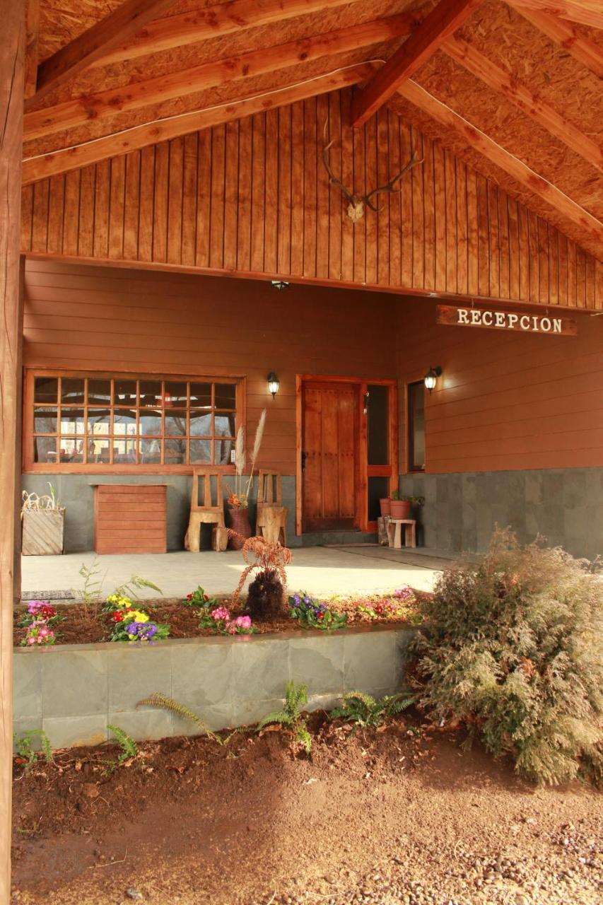 Hosteria Y Camping Del Bosque Pucon Exterior photo